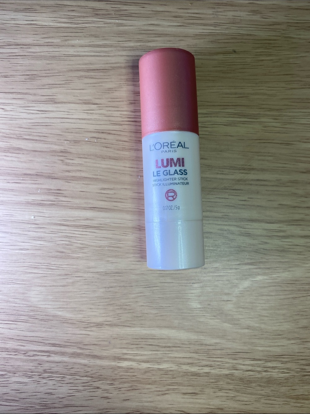 L'Oreal Lumi Le Glass Highlighter Stick — Coral